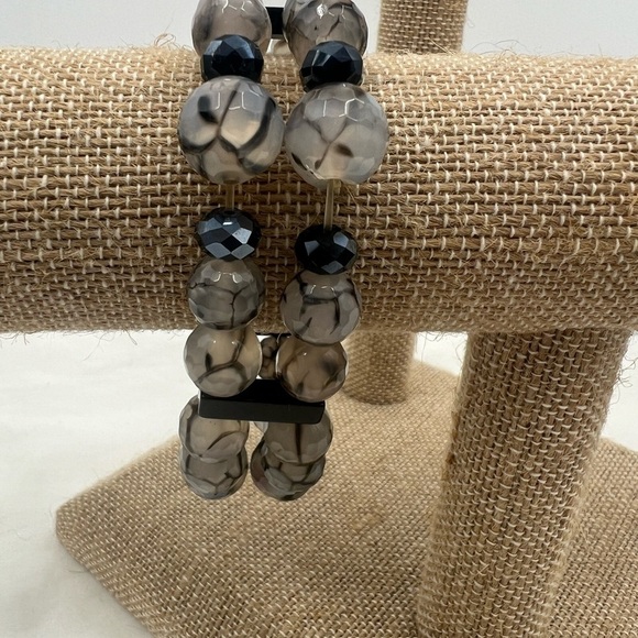 Double strand Tourmaline gemstone beaded stretch bracelet - Picture 3 of 6